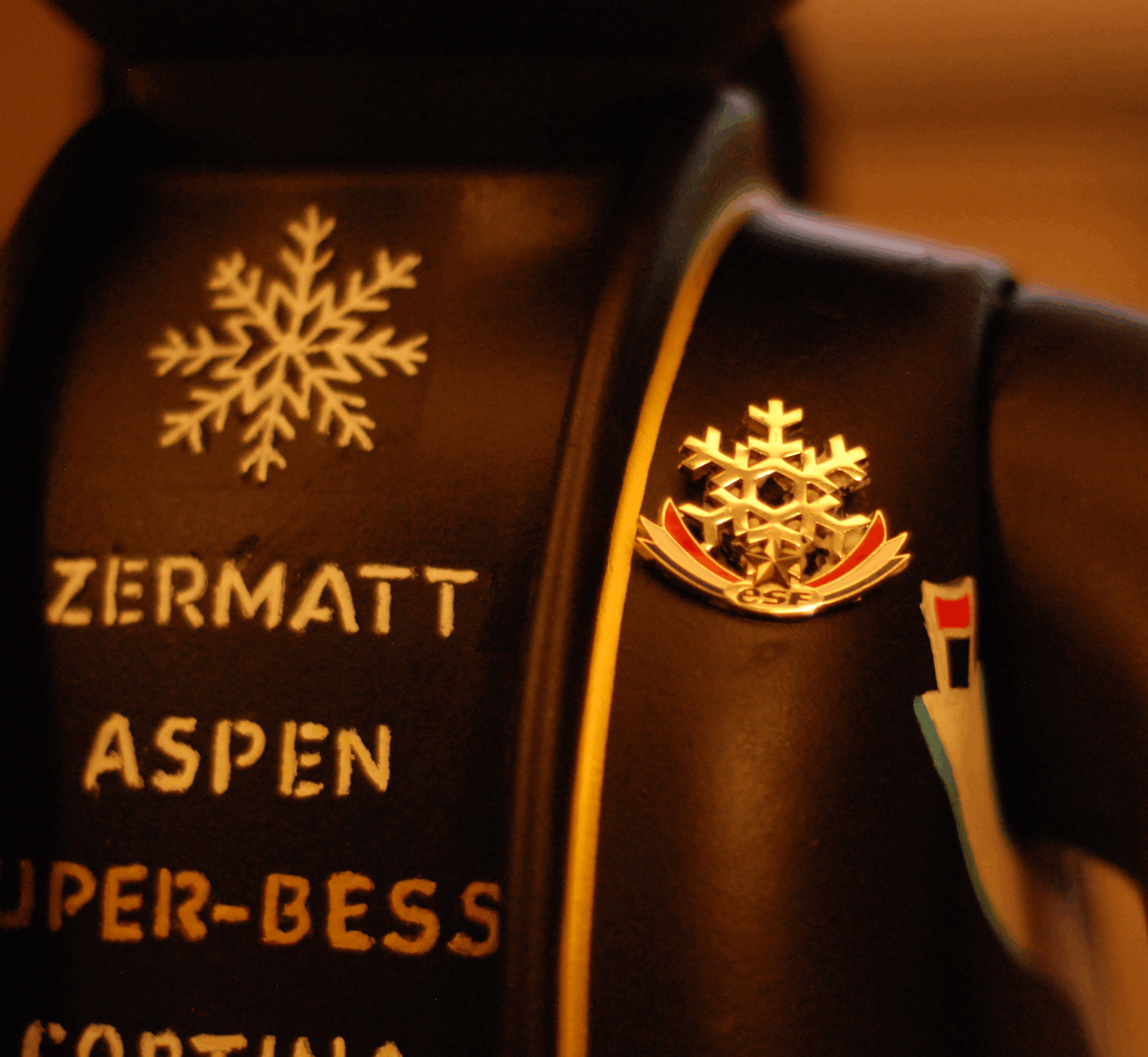 Insigne de première étoile de ski sur le PLAYK #001